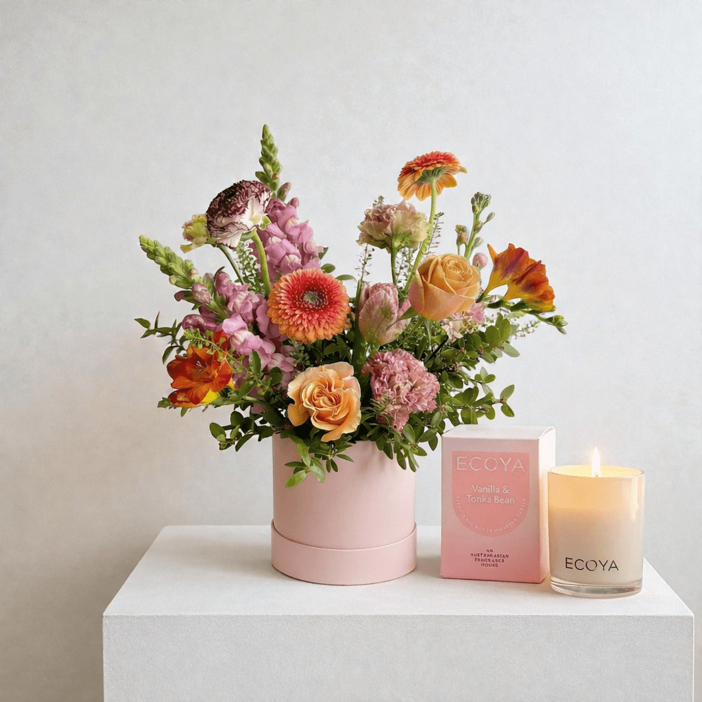 Seasonal Floral Gift Box - GIFTA.