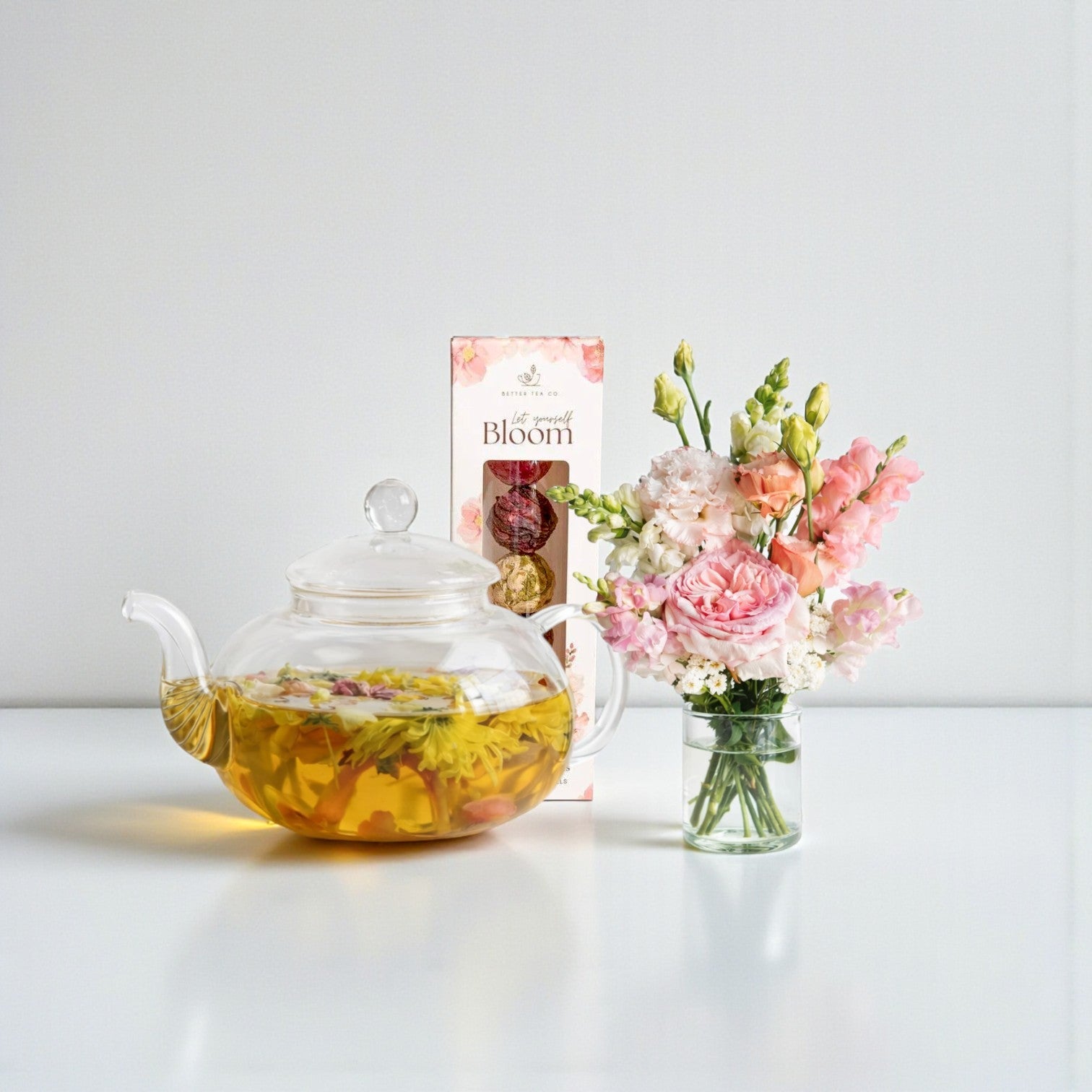 Petal and Pour Gift Set